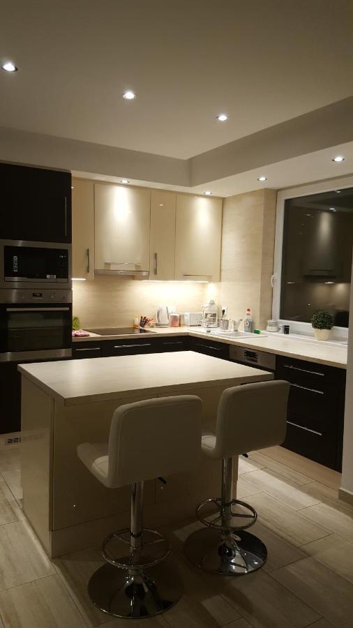 Big Forest Apartman Apartment Debrecen Bagian luar foto